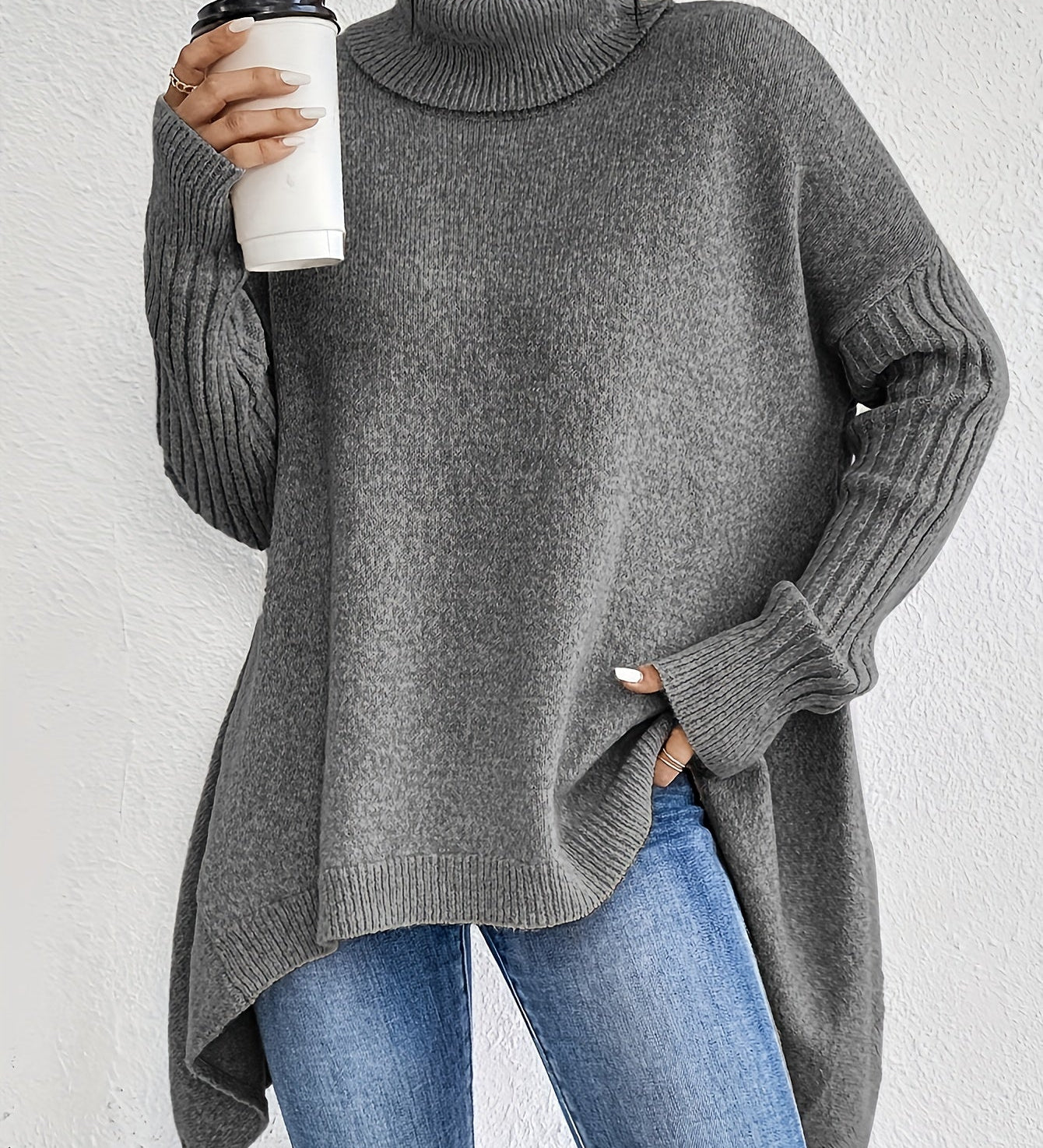 Sylvie draperet sweater med høj hals fra Elsebeth København, set bagfra