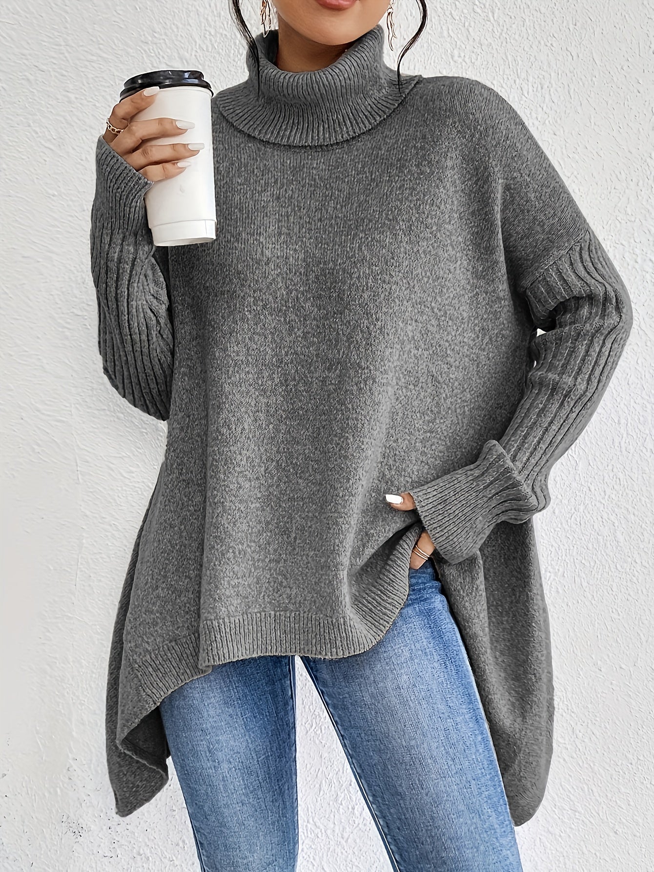 Sylvie draperet sweater med høj hals fra Elsebeth København, set bagfra