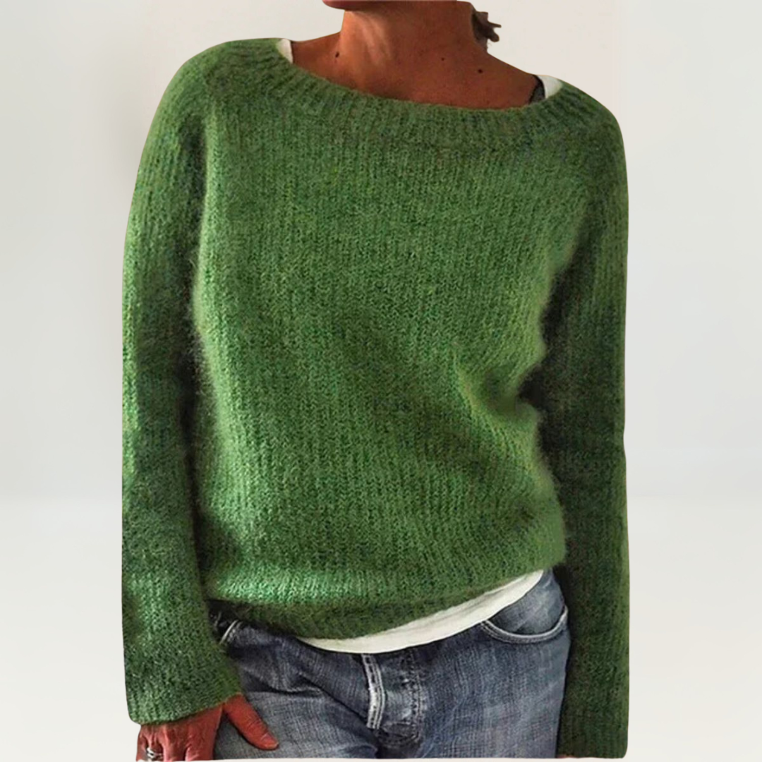 Nina striksweater med u-hals fra Elsebeth København, styling med jeans
