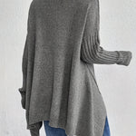 Sylvie draperet sweater med høj hals fra Elsebeth København, i fuld figur