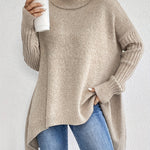 Sylvie draperet sweater med høj hals fra Elsebeth København, nærbillede af halsen