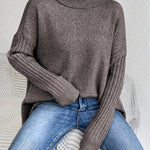 Sylvie draperet sweater med høj hals fra Elsebeth København, nærbillede af halsen