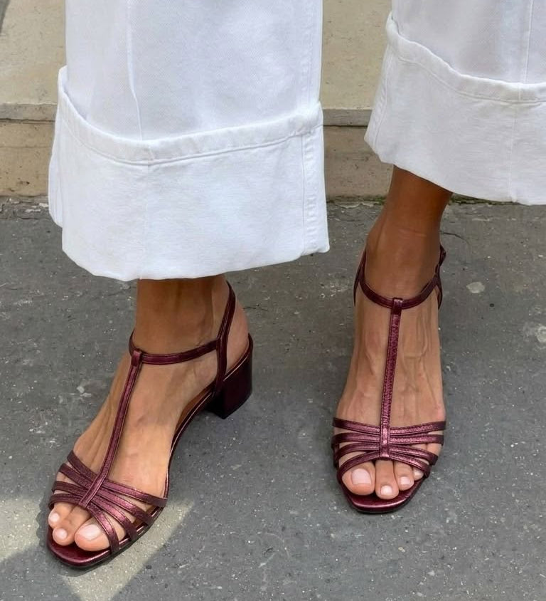 Allegra | Gyldne Sandaler Hverdags Elegance
