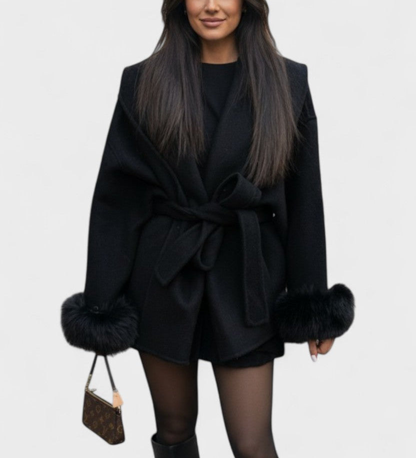 Dagmar™ | Elegant frakke med økopels
