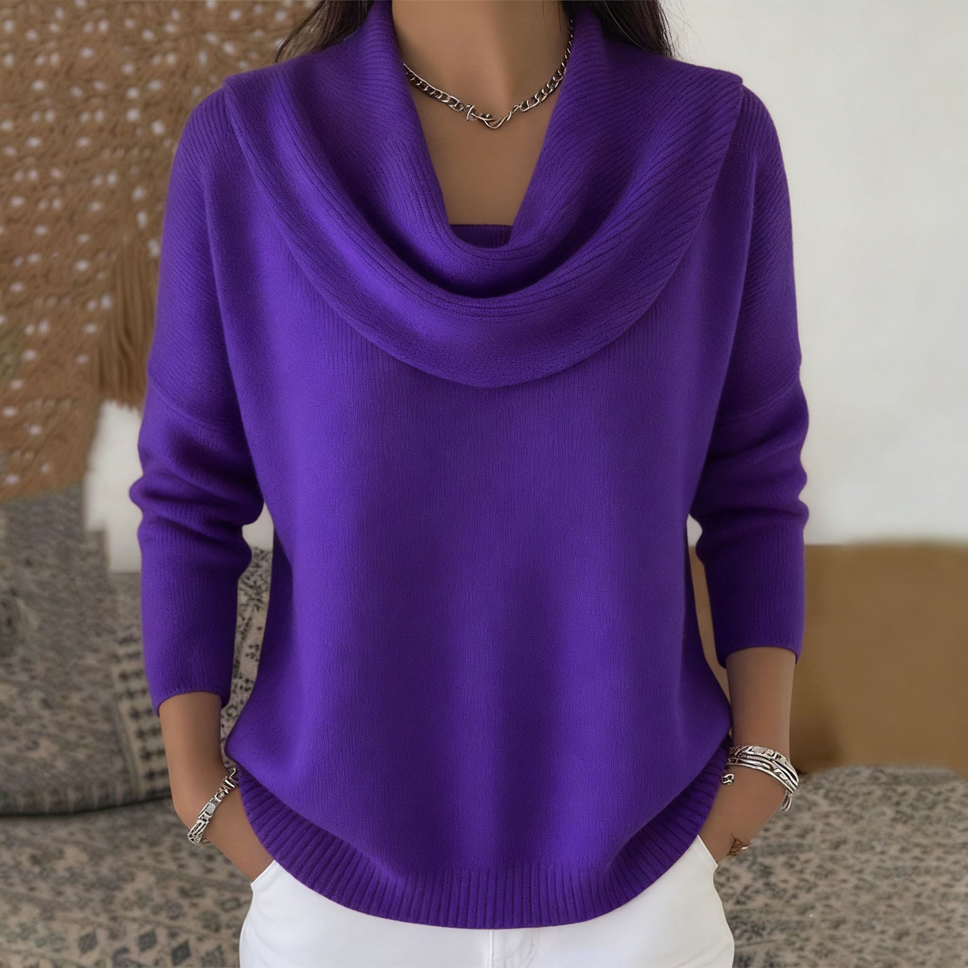 Juliette Draperet Hals Sweater til kvinder fra Elsebeth København