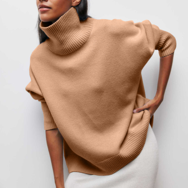 Nina rullekravesweater fra Elsebeth København, nærbillede af halsen