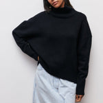 Nina rullekravesweater fra Elsebeth København, detalje af ærmet