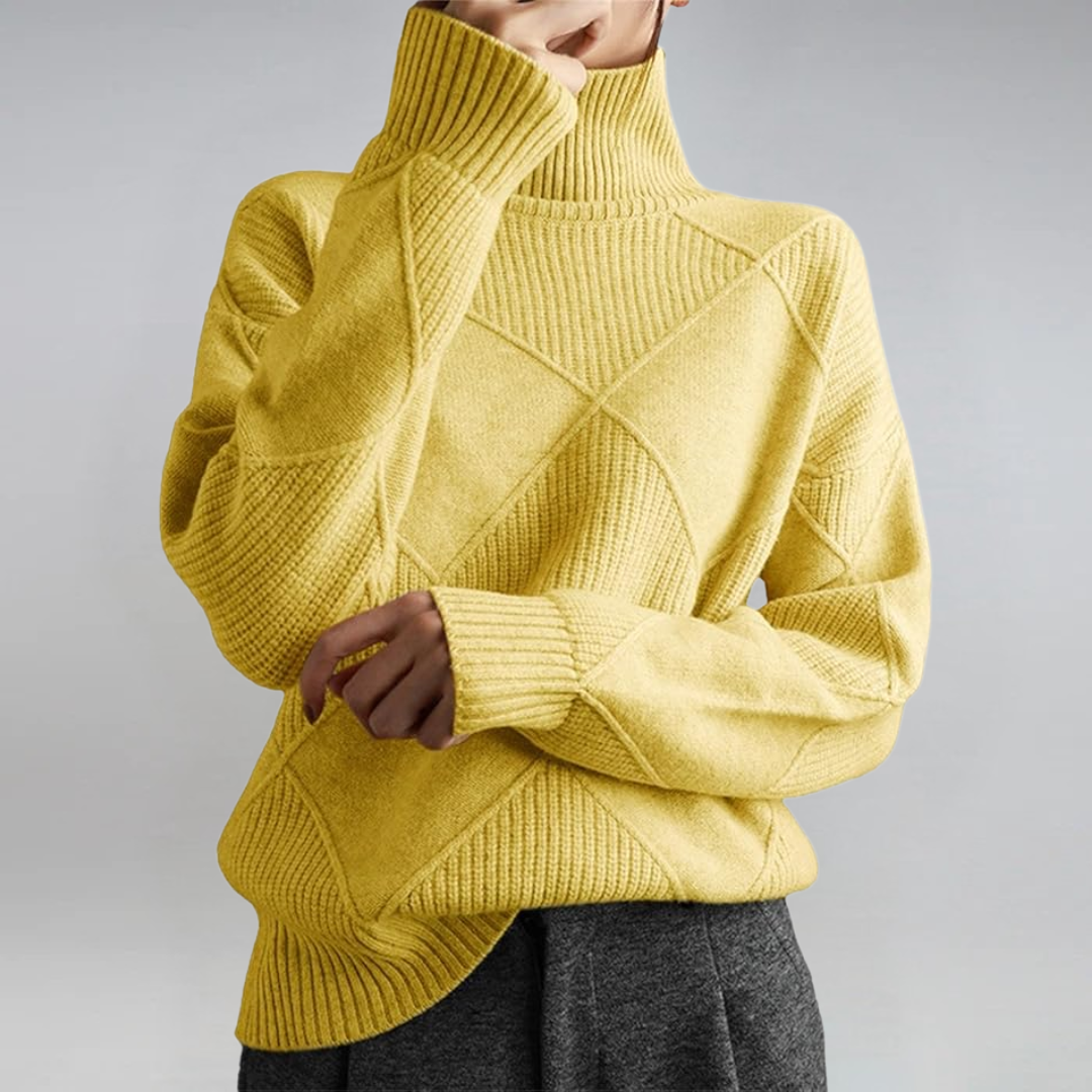 Anne rullekravesweater fra Elsebeth København, set bagfra