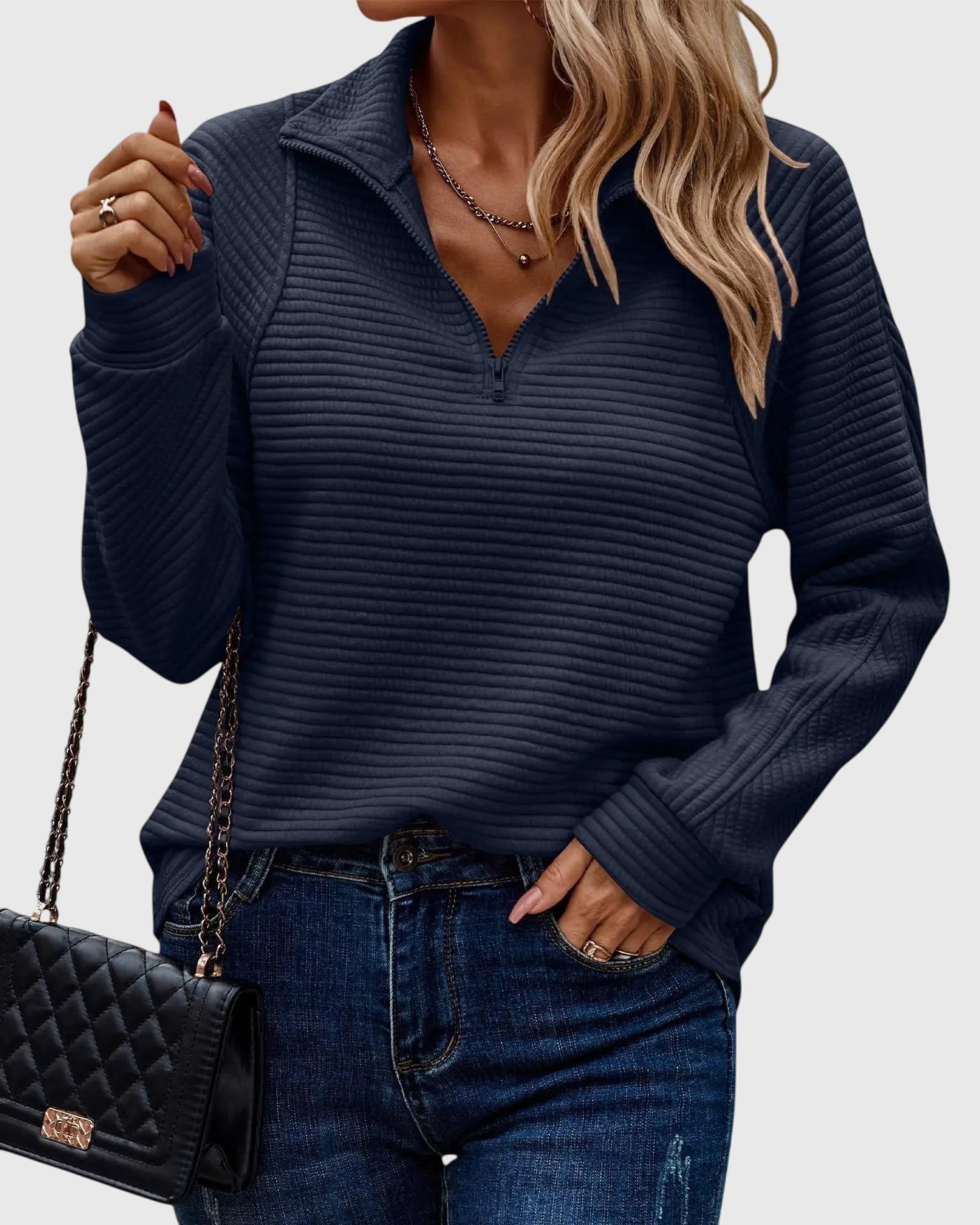Christine sweater med halv lynlås fra Elsebeth København, detalje af ærmet