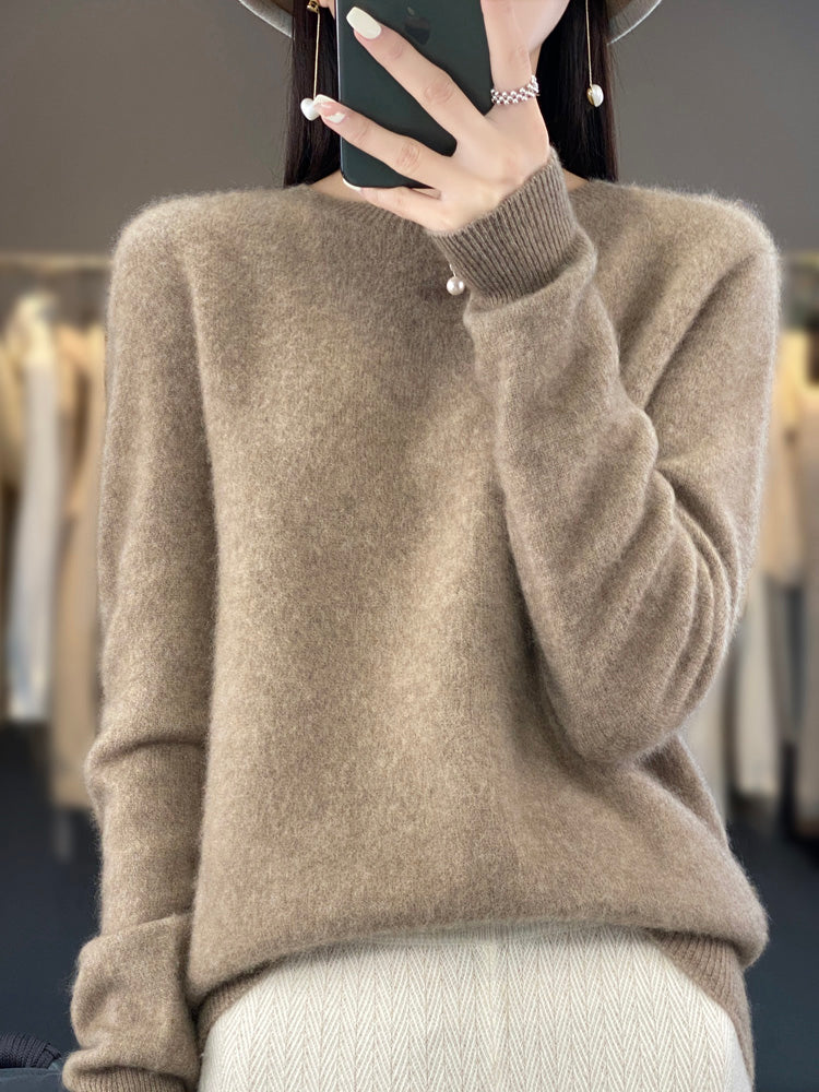 Julie blød sweater fra Elsebeth København, detalje af ærmet