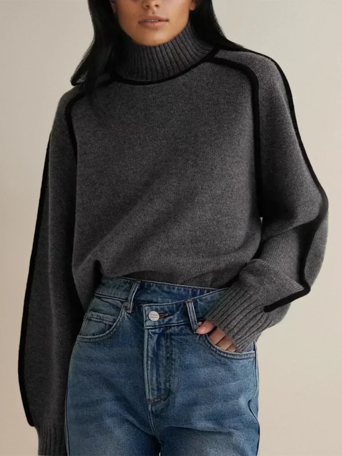 Sandrine rullekravesweater med kantdetalje fra Elsebeth København, stylet look